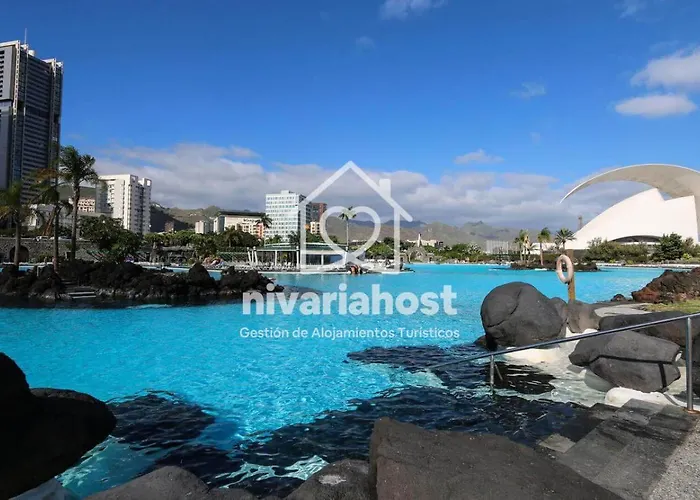 The Rise Cruz, By Nivariahost *